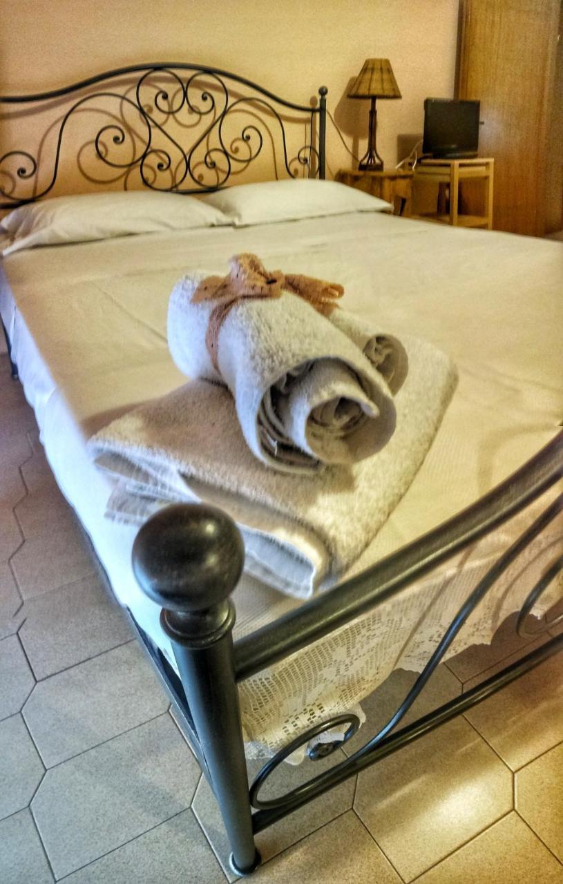 Bed And Breakfast Pieffe Frascineto Eksteriør billede